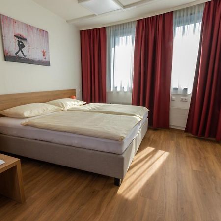 Hotel Sommerhaus Linz Exterior photo