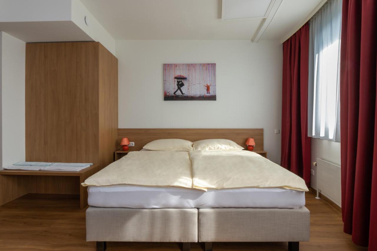 Hotel Sommerhaus Linz Exterior photo
